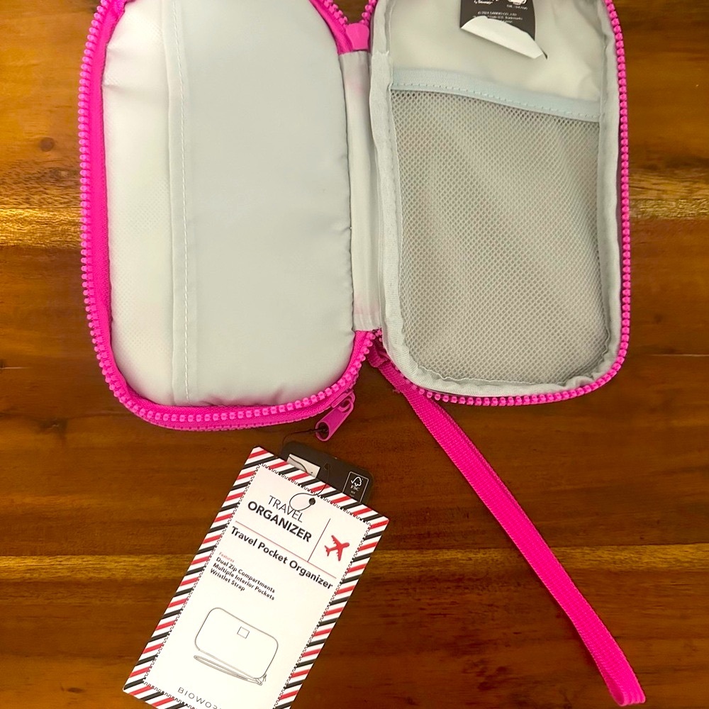 Hello Kitty Pink Cartoon Print Bag with Wrist Strap 🌈🛸🐭🐱 - Picture 4 of 5